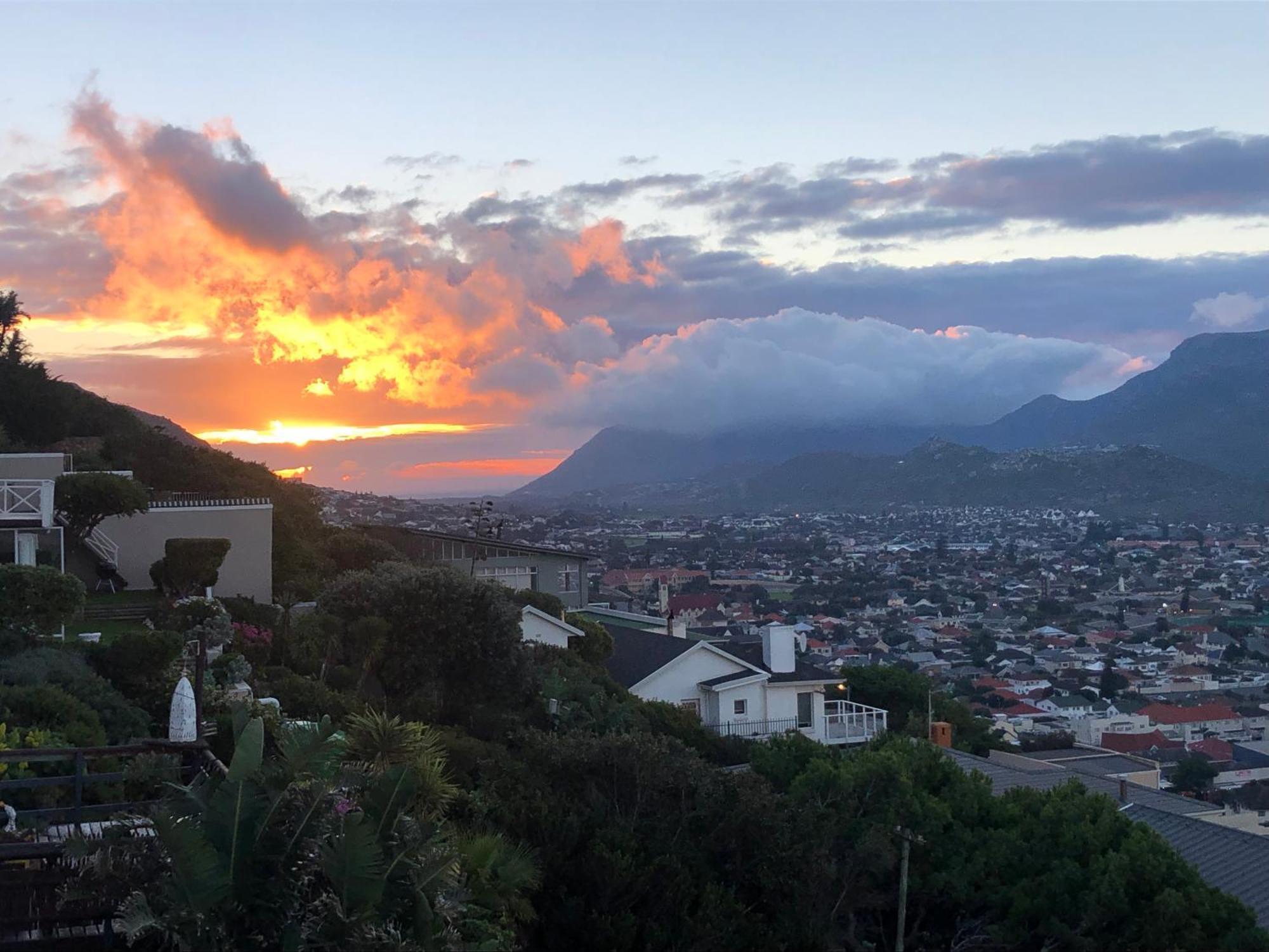 1 Mountain Rd Boutique B & B Fish Hoek Exterior foto